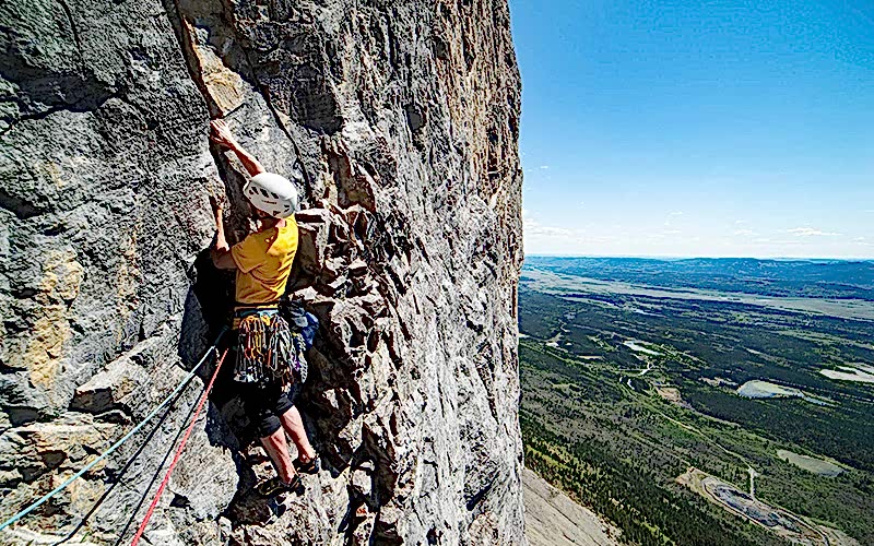 ÇOK İP BOYLU KAYA TIRMANIŞ EĞİTİMİ